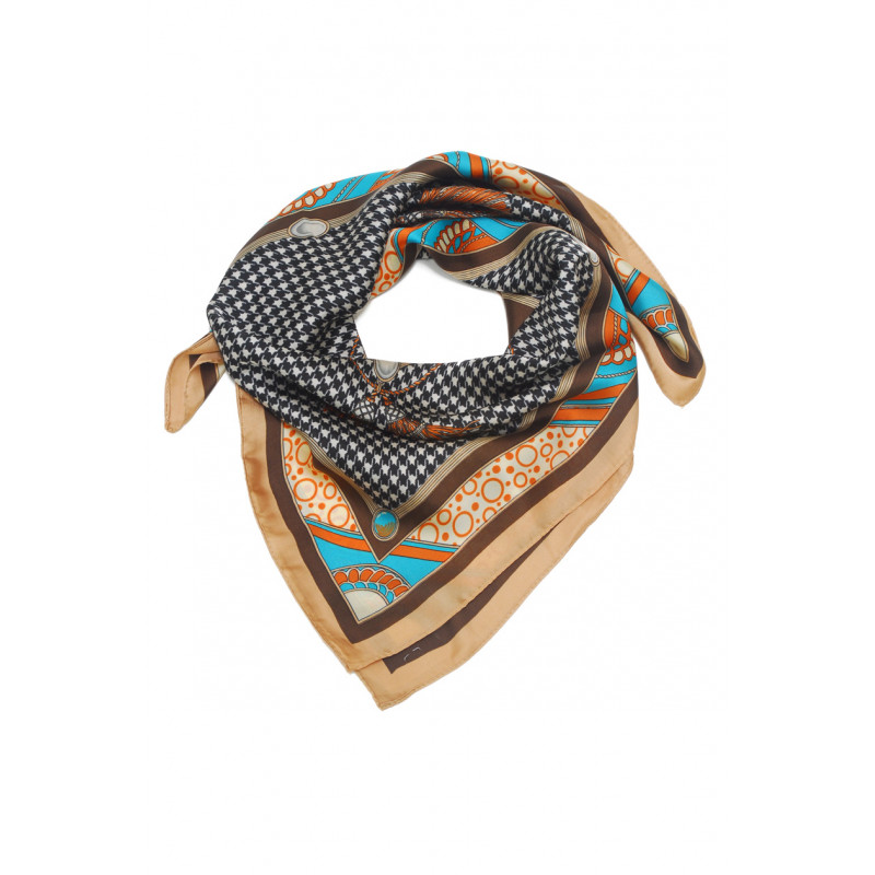 SQUARE SCARF WITH GEOMETRIC SHAPE