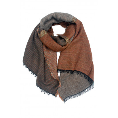WOVEN SCARF GRADIENT COLORS
