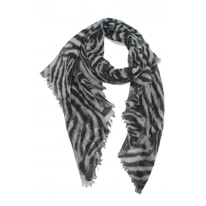 SCARF WITH ANIMAL PRINTED
