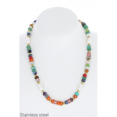 BEADS & STONES NECKLACE WITH STEEL CLOSURE
