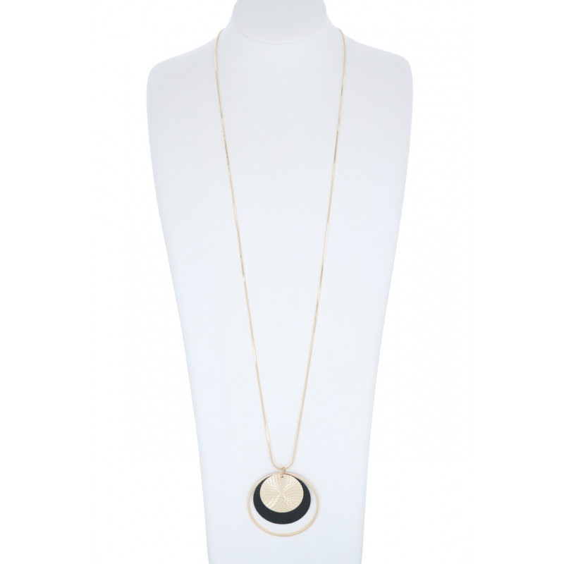 LONG NECKLACE WITH RING & METAL PENDANT