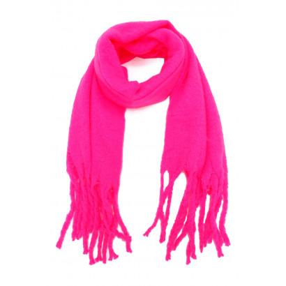 WINTER SCARF WITH FRINGES