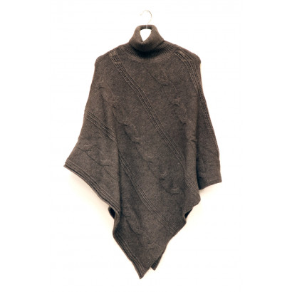 KNITTED PONCHO IN SOLID COLOR