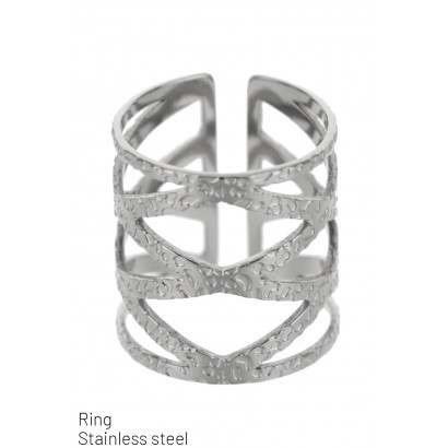 RING STAINLESS STEEL HAMMERED GEOMETRIC