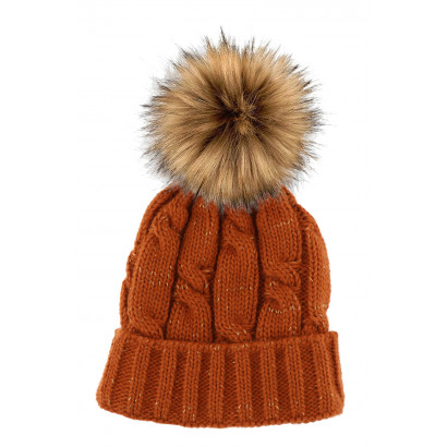 CABLE KNITTED HAT WITH POMPON IN FAKE FUR