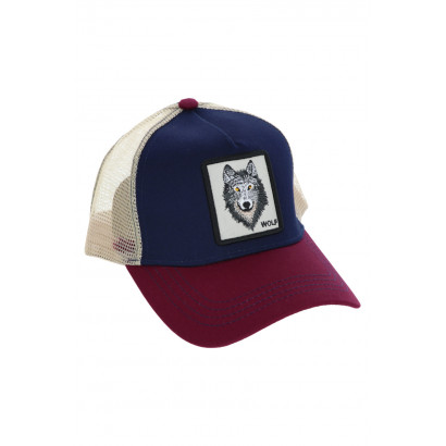 CASQUETTE AVEC UN ÉCUSSON DE LOUP