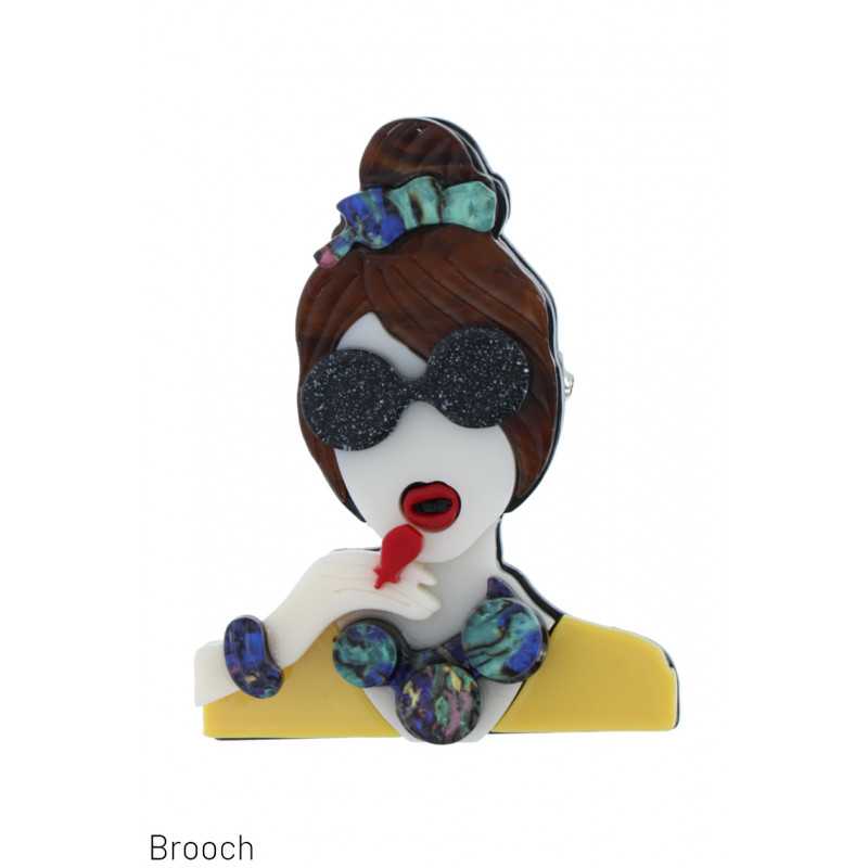 BROOCH WITH LADY WITH SUNGLASSES, JEWELLERY