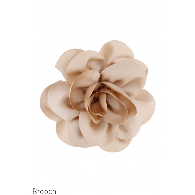 BROOCH WITH FABRIC FLOWER SHAPE