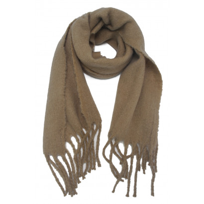 WINTER SCARF WITH FRINGES