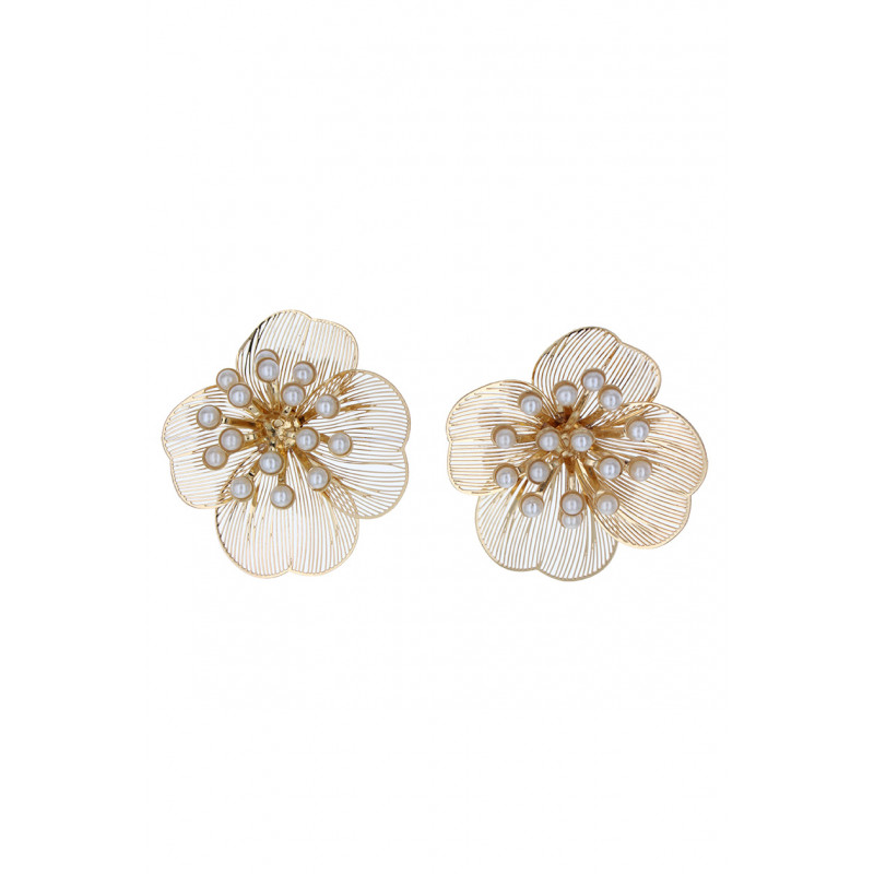 PENDIENTES FORMA DE FLORE Y PERLA