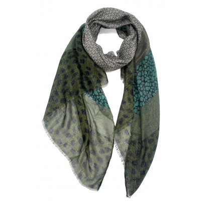 SCARF WITH ANIMAL PRINTED