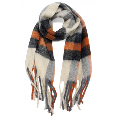 WINTER SCARF WITH LINES AND FRINGES