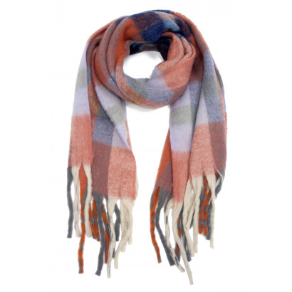 WINTER SCARF WITH LINES AND FRINGES