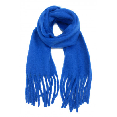 WINTER SCARF WITH FRINGES