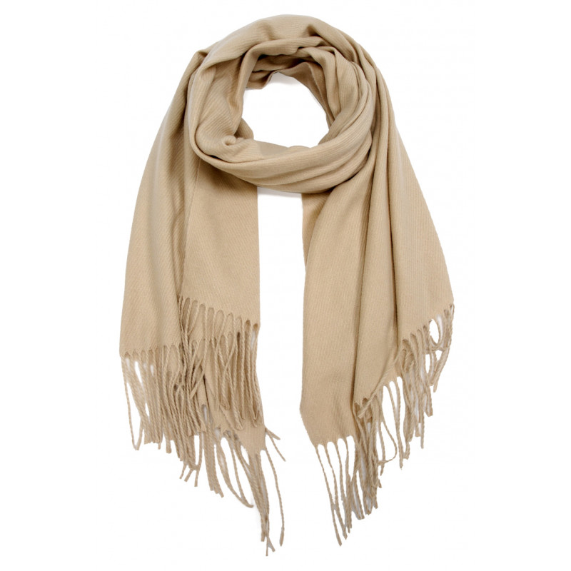 WINTER SCARF WITH FRINGES