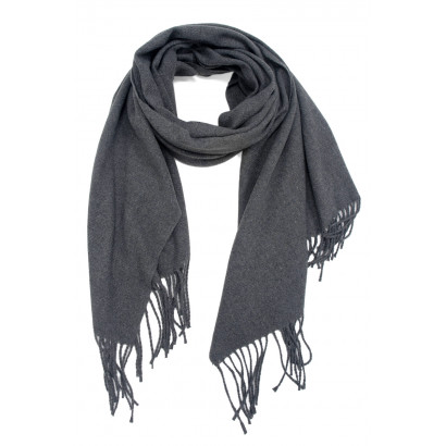 WINTER SCARF WITH FRINGES