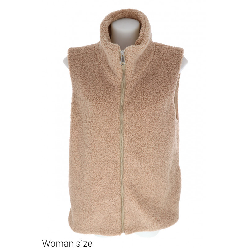 FUR WAISTCOAT WITH POCKETS