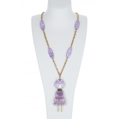 LONG COLLIER AVEC POUPEE EN RÉSINE SUR PENDENTIF