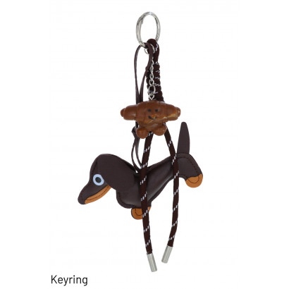 KEYRING WITH DOG AND TASSEL