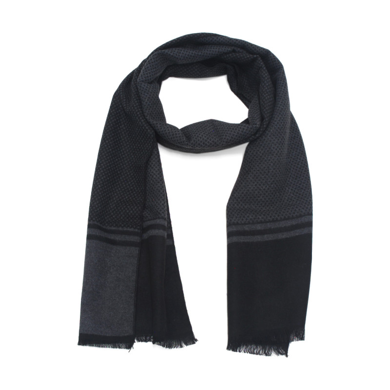 WOVEN WINTER SCARF WITH GEOMETRIC SHAPE