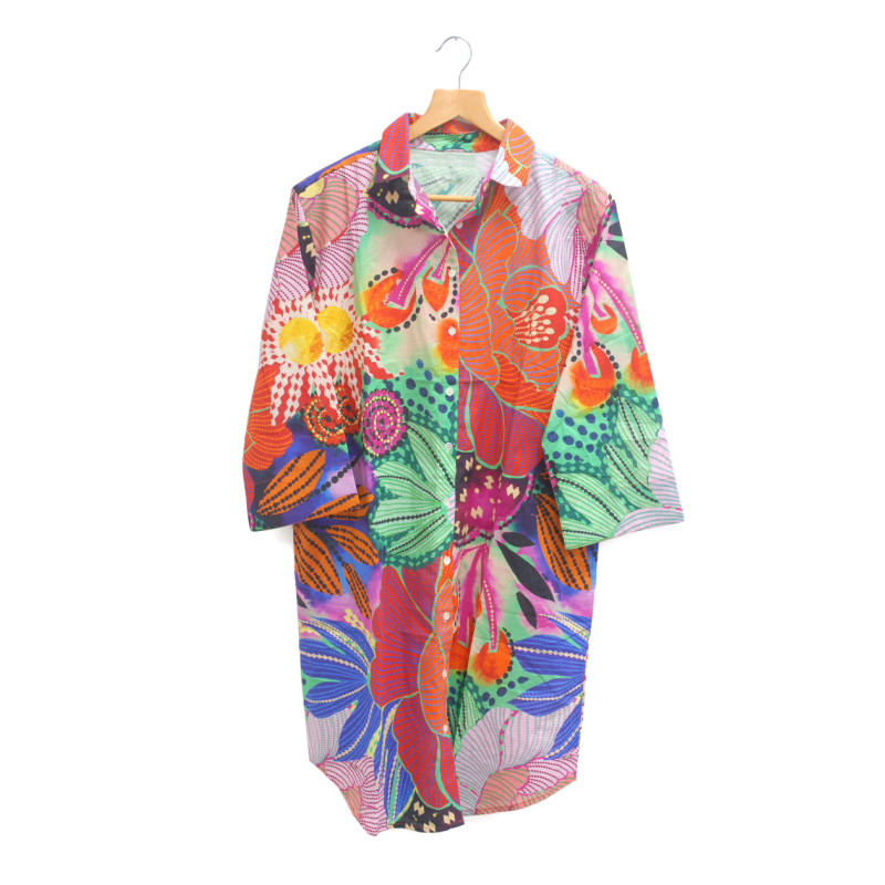 COTTON DRESS WITH FLOWER PATTERN AND BUTTON CLOSER