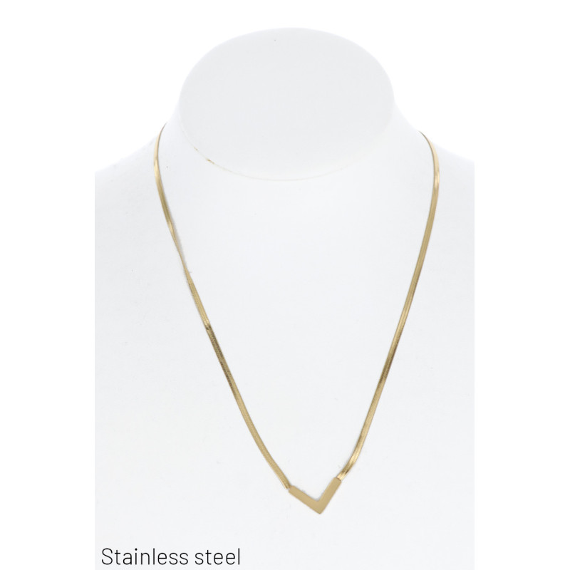 COLLAR EN ACERO CON FORMA GEOMETRICO