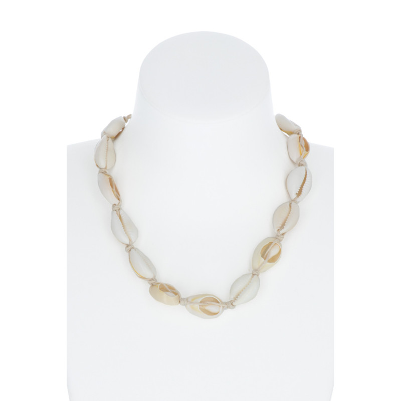 COLLIER AVEC COQUILLAGES