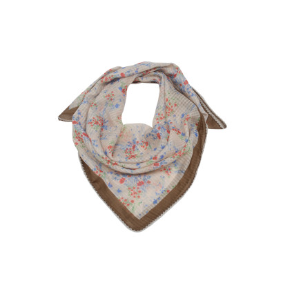 SQUARE SCARF WITH FLOWERS PATTERN