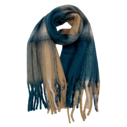 WINTER SCARF WITH LINES AND FRINGES