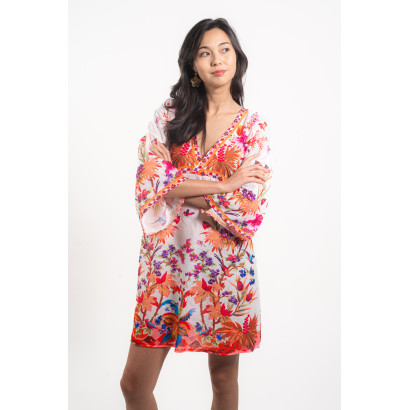 TÚNICA DE POLIESTERE ESTAMPADO FLORES Y MARIPOSAS
