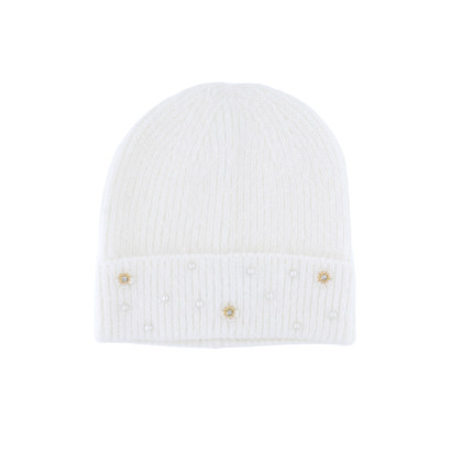 GORRO DE PUNTO CON VUELTA, PERLAS Y FLORES
