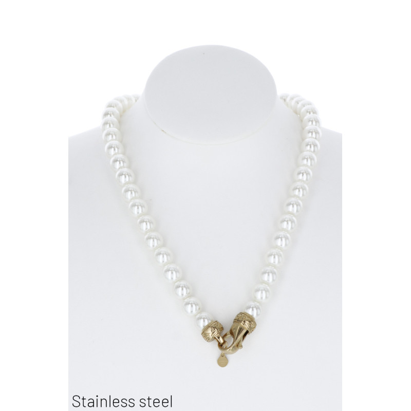 COLLAR DE PERLAS Y CIERRE DE ACERO