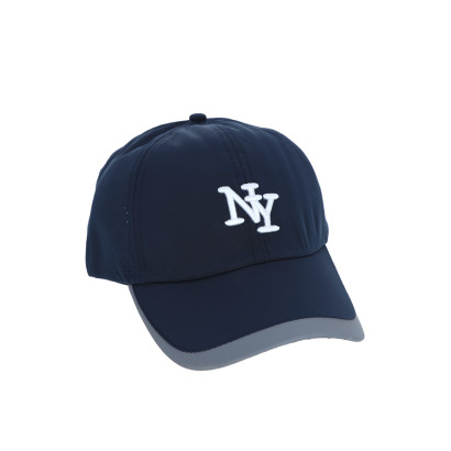 GORRA COLOR SÛLIDO CON LOGO: NY