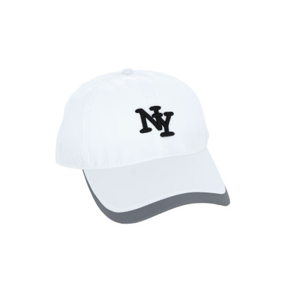 GORRA COLOR SÛLIDO CON LOGO: NY
