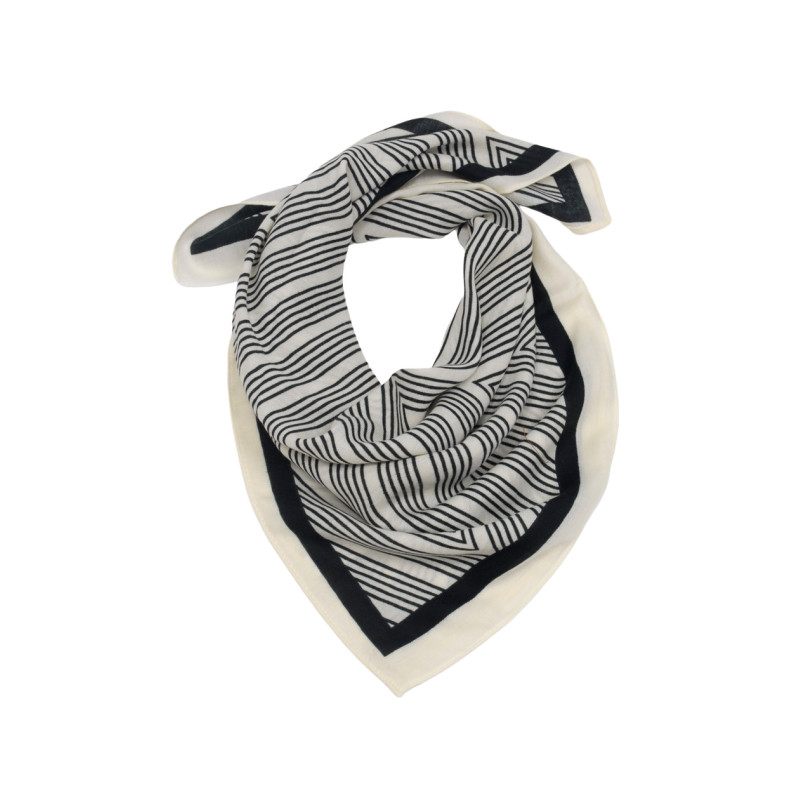 SQUARE SCARF WITH LINES