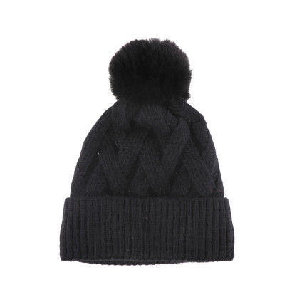 GORRO DE PUNTO CON POMPONES CON ZIGZAG