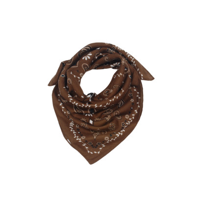 SQUARE SCARF WITH FLOWERS AND PAISLEY PATTERN