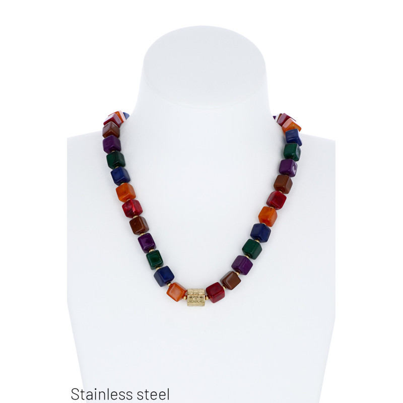 COLLIER  EN ACIER AVEC PERLES CARRÉES