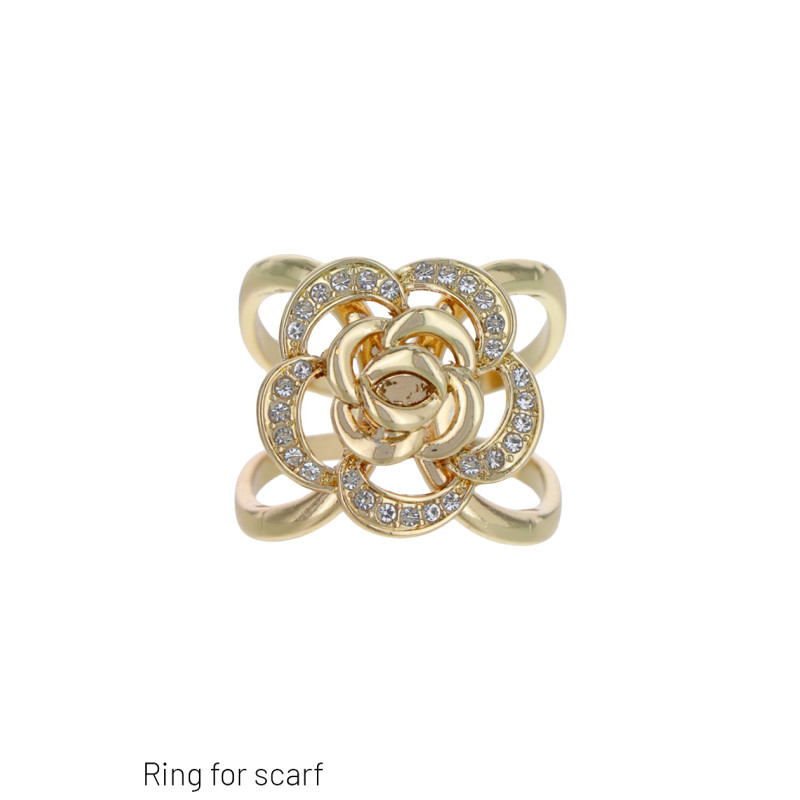 SJAALRING MET BLOEMVORM EN STRASS