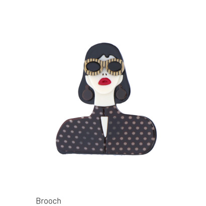 BROCHE AVEC DAME À LUNETTES, BOUCLES D'OREILLES
