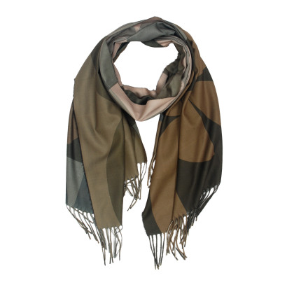 FOULARD À MOTIF GÉOMÉTRIQUE ET FRANGES