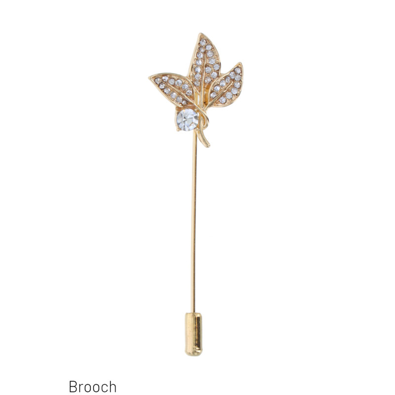 BROCHE AVEC FEUILLE ET STRASS