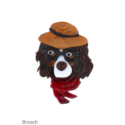 BROOCH WITH DOG