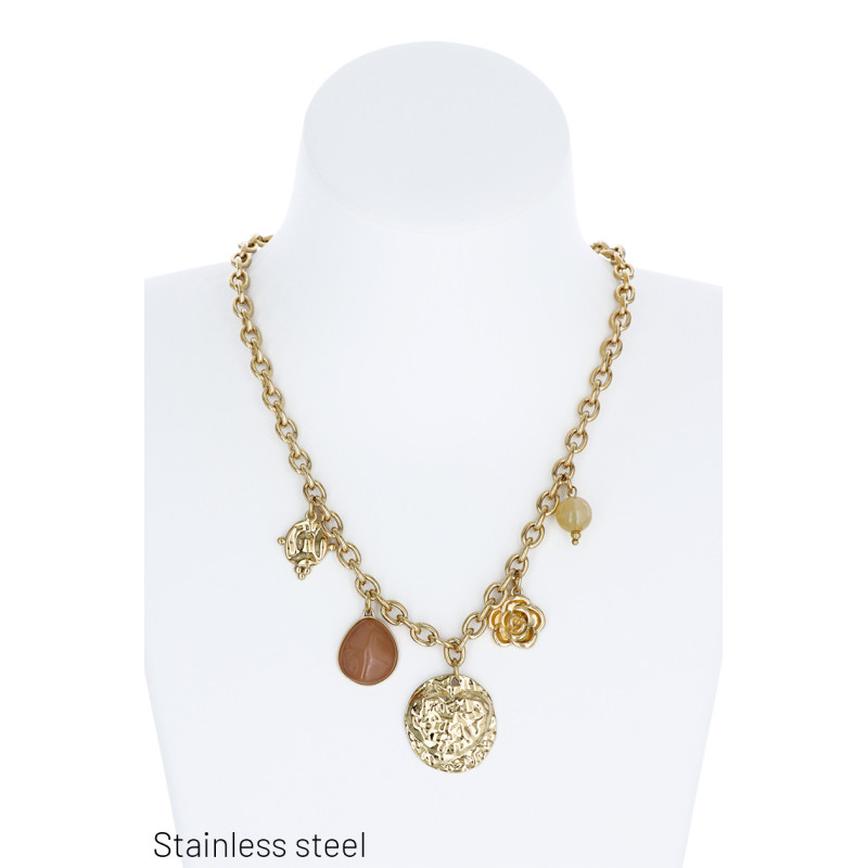 COLLIER EN ACIER AVEC BRELOQUES FLEUR ET PERLE