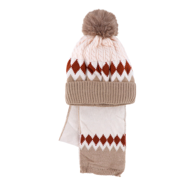 SET ENF.: BONNET, ÉCHARPE ET IMPRIMÉ GÉOMÉTRIQUE