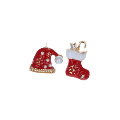 EARRINGS WITH CHRISTMAS HAT AND SOCK AND PEARLS