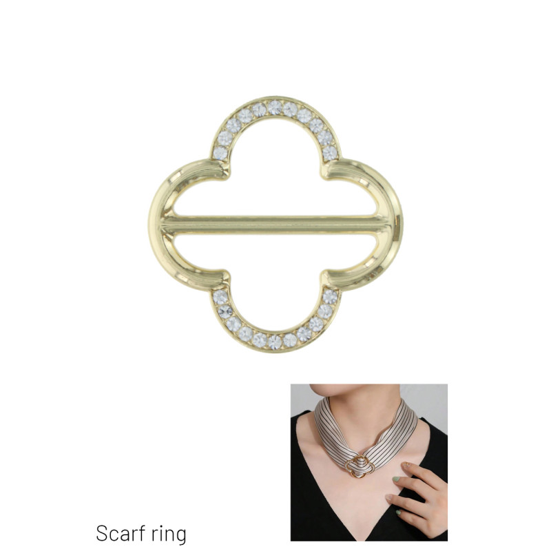 SJAALRING MET BLOEMVORM EN STRASS