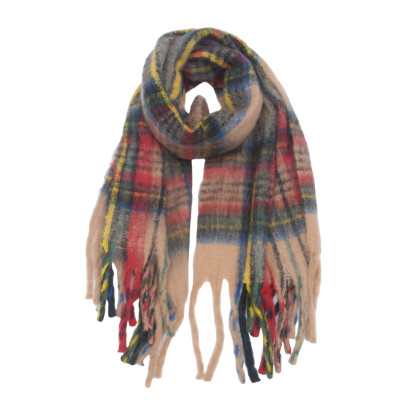 WINTER SCARF WITH LINES AND FRINGES