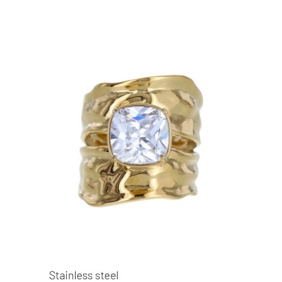 STAAL RING GEHAMERD MET STRASS