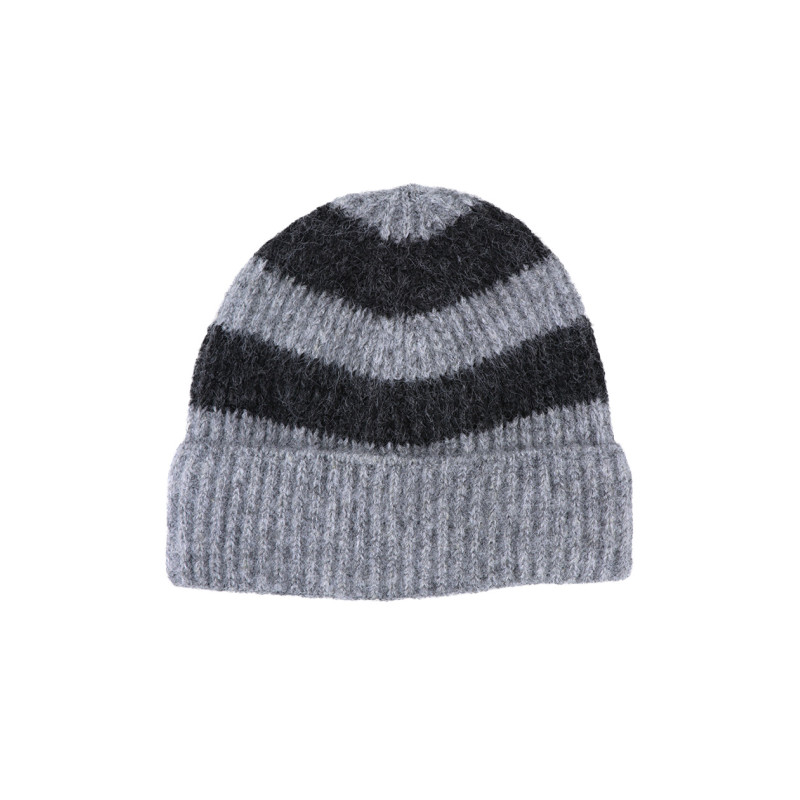 BONNET TRICOTÉ AVEC REVERS ET RAYURES
